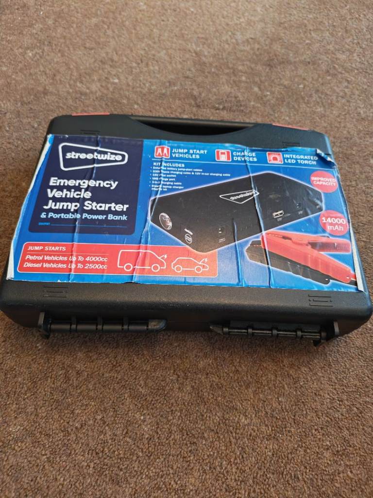 Streetwize Vehicle jump starter pack