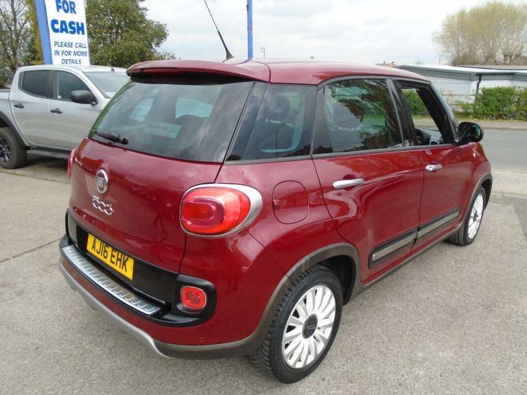 FIAT 500L 1.6 500l Trekking My15 1.6 Multijet 120hp Trekking 2016