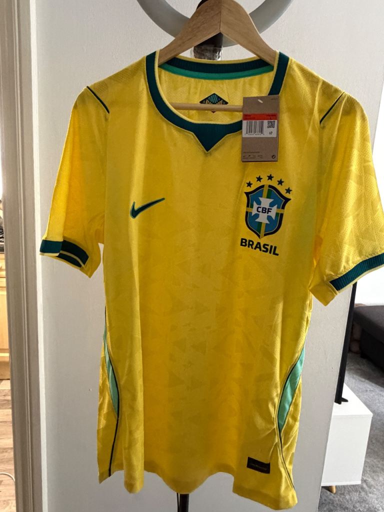 Nike Brazil 2026 Football Shirt – Brand New with Tags