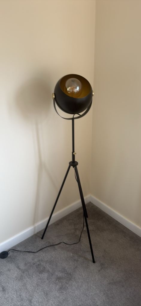 Black Tripod Floor Lamp - Good Condition