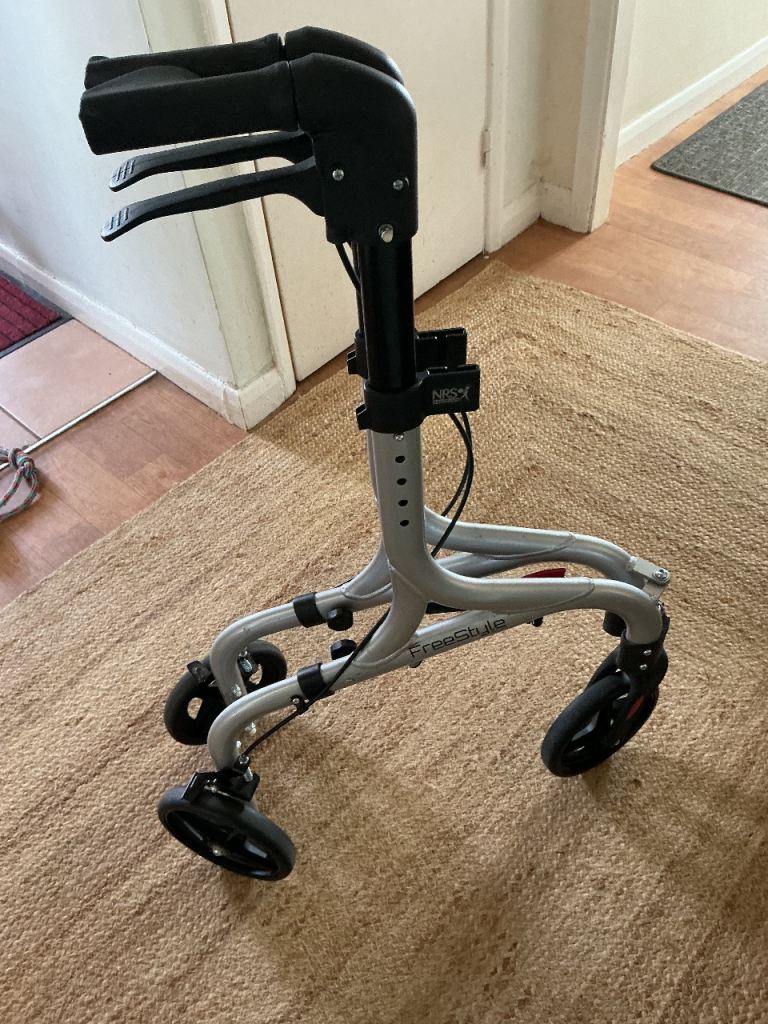 NRS Walker and bag as new