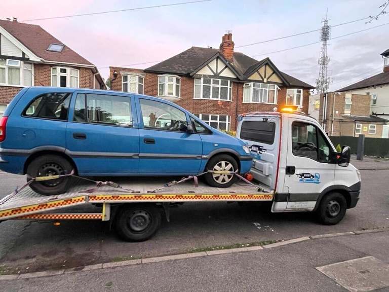 24/7 TOW TRUCK SERVICE JUMPSTART breakdown recovery harrow