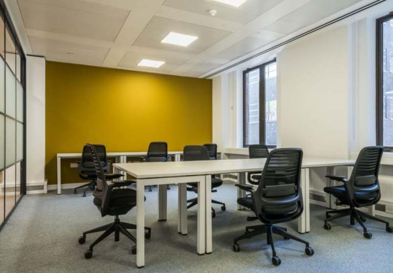 2 to 40 Person Offices in Mayfair to Rent with All Inclusive Pricing