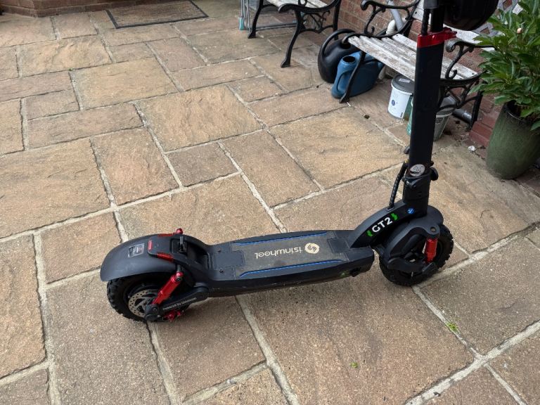 Electric scooter 