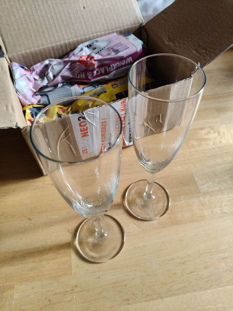 Set of 6 champagne flutes 