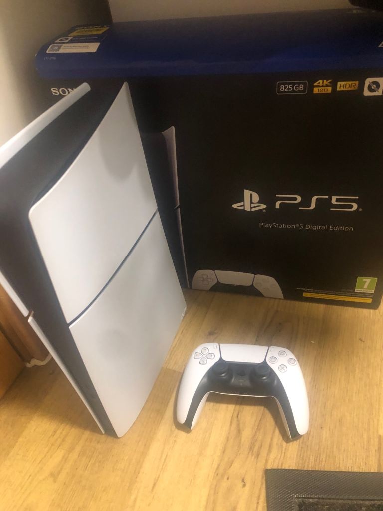 Ps5 slim digital 