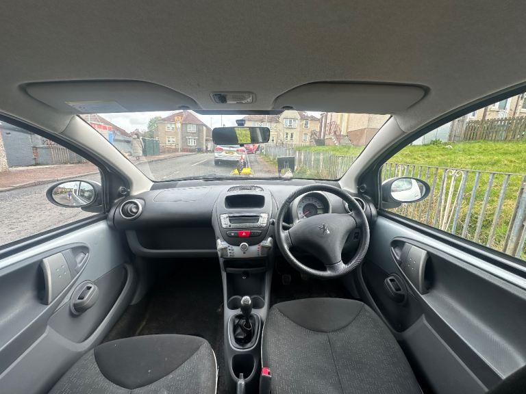 Peugeot, 107, Hatchback, 2012, Manual, 998 (cc), 5 doors