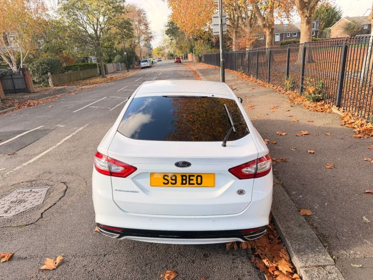 Ford, MONDEO, Hatchback, 2015, Semi-Auto, 1997 (cc), 5 doors