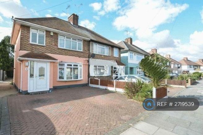3 bedroom house in Antrim Road, Southend On Sea, SS3 (3 bed) (#2719539)