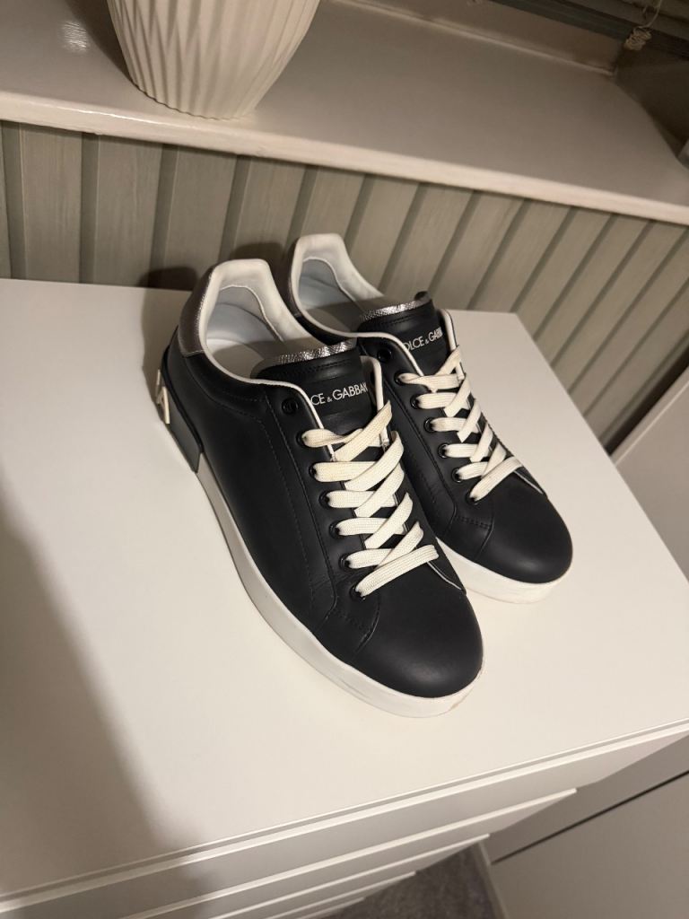 Men’s trainers 