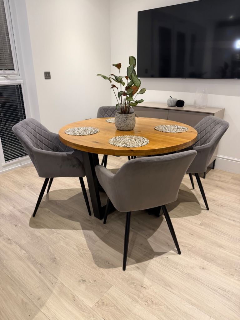 Round Solid Oak Dining Table (Table Only - Chairs Sold) | in Cardiff ...