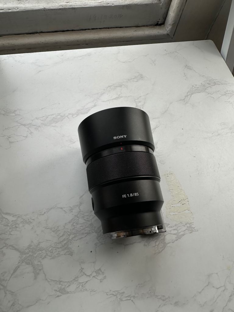 Sony FE 85mm f/1.8 Lens – Mint Condition
