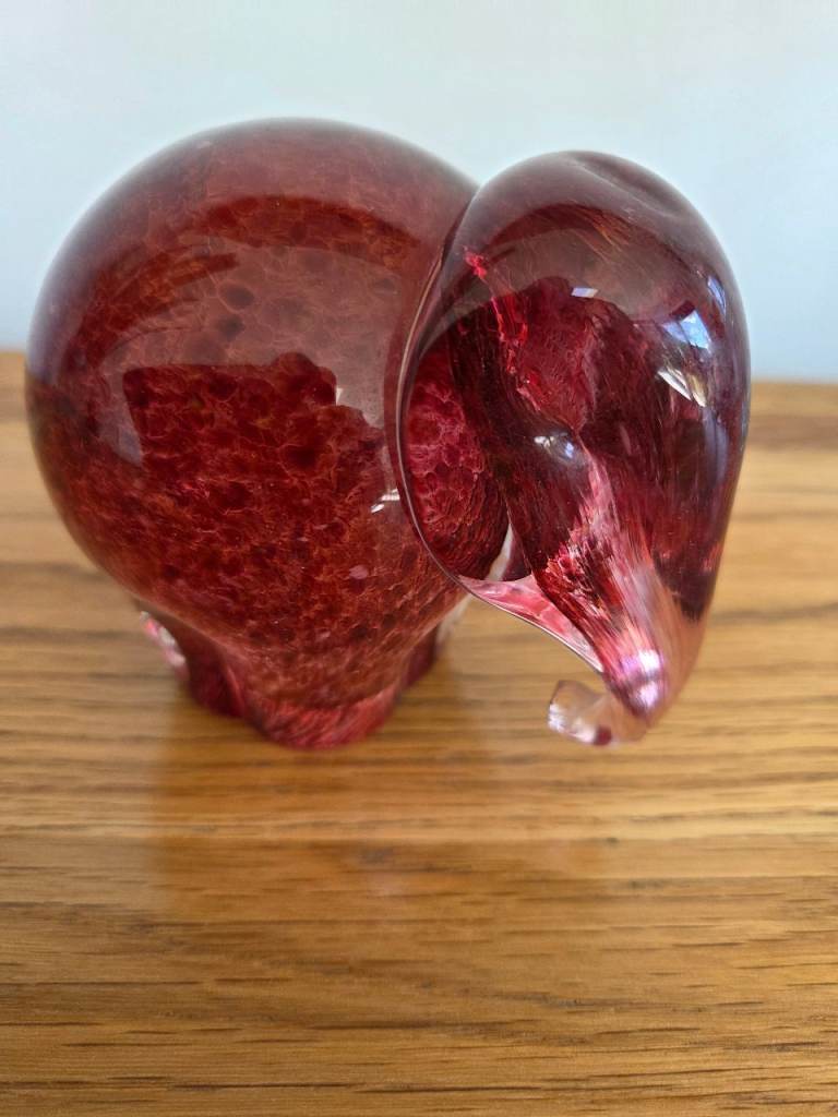 Crystal elephant paperweight