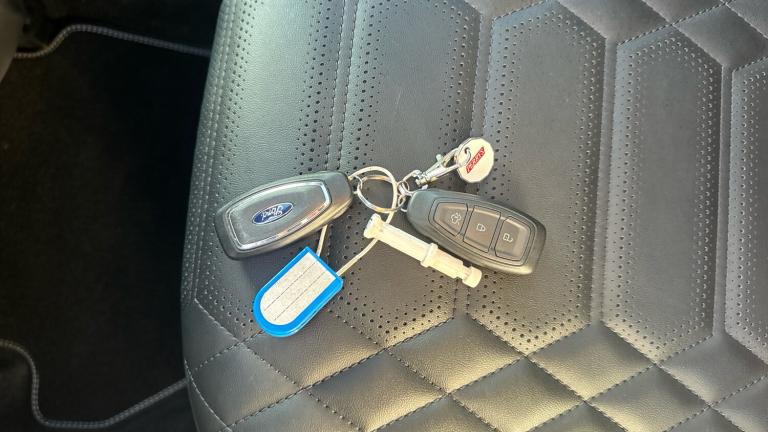 2023 Ford Puma 1.0 EcoBoost Hybrid mHEV ST-Line Vignale 5dr Petrol Hatchback Hatchback Petrol Manual