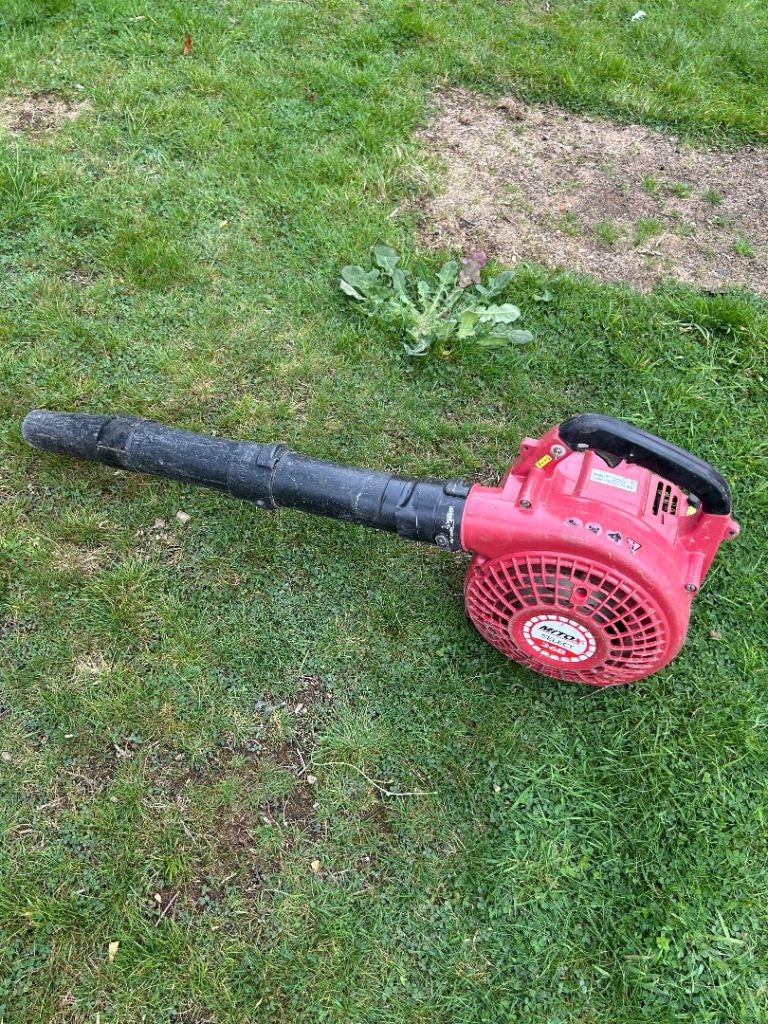 Mitox petrol blower