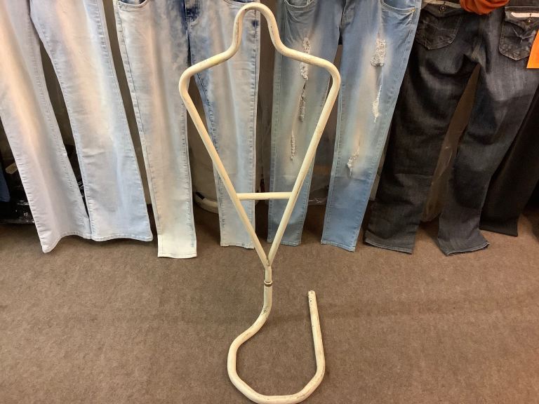 ✅ SHOP FITTINGS SHOES CLOTHES HOOKS SHELVES RACKS BRACKETS MANNEQUINS 