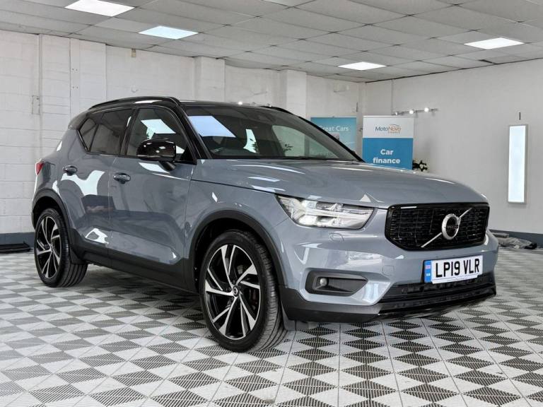 2019 Volvo XC40 2.0 D3 R-Design Pro SUV 5dr Diesel Manual Euro 6 (s/s) (150 ps) Diesel Manual