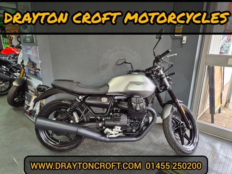 2023 Moto Guzzi V7 IV Stone