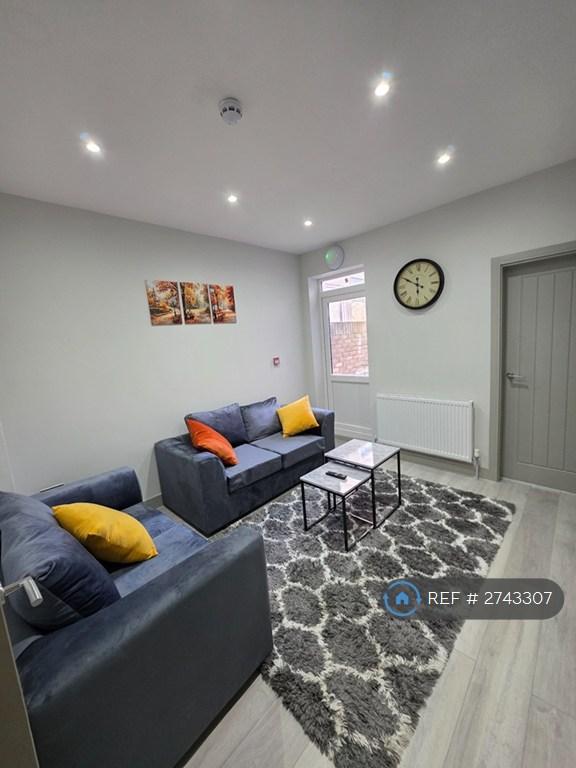 1 bedroom in Milner Road, Gillingham, ME7 (#2743307)