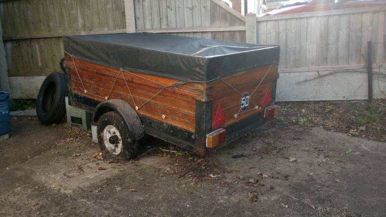 Car trailer
