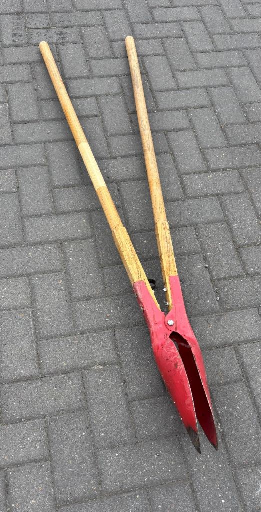 Post/Hole Diggers Twin Spades solid wooden handles 62” long used once 