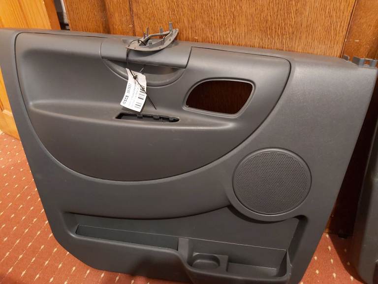 PASSENGER FRONT DOOR CARD CITROEN DISPATCH/PEUGEOT EXPERT/FIAT SCUDO 2007 - 2016