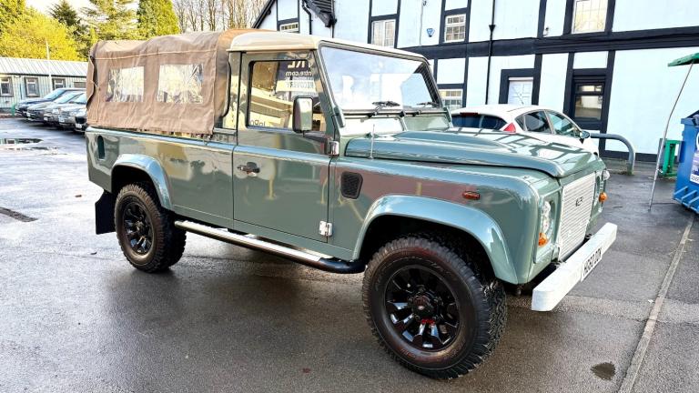 2010 Land Rover Defender PickUp TDCi PICK UP Diesel Manual
