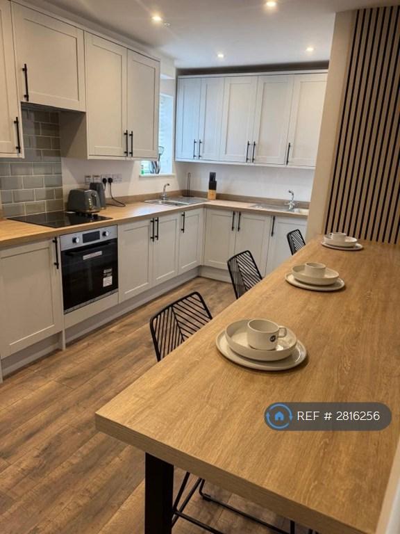 1 bedroom in Cherry Road, Banbury, OX16 (#2816256)