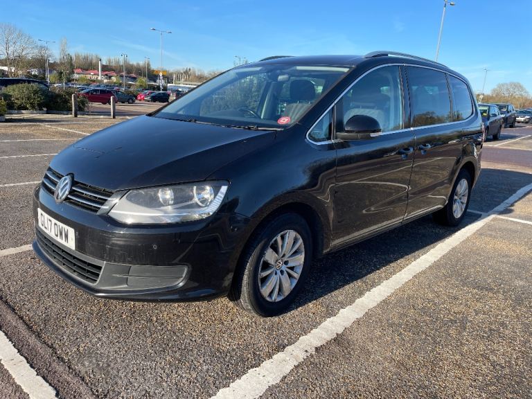 Volkswagen SHARAN MPV 2017 Semi-Auto, 1968 (cc), 5 doors