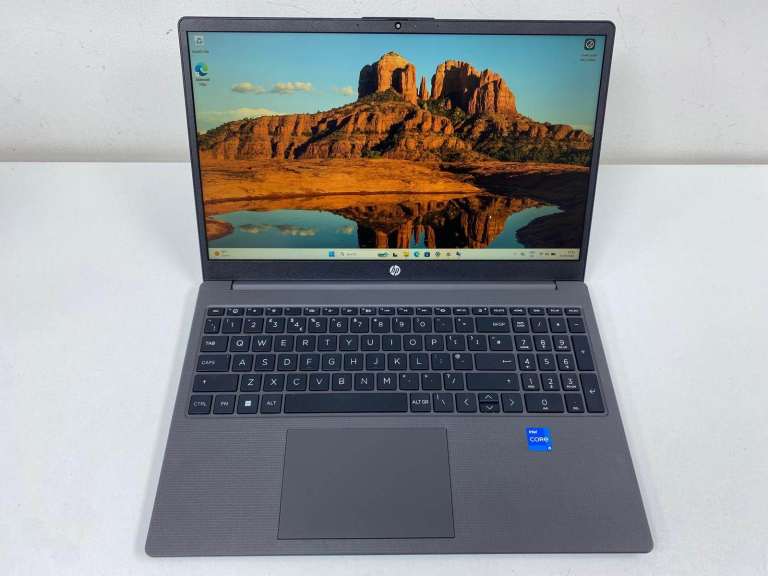 HP 250 G10 - 15.6" Laptop - Intel i5 13th -16GB RAM - 512 NVMe SSD - Win 11 FHD - With Charger