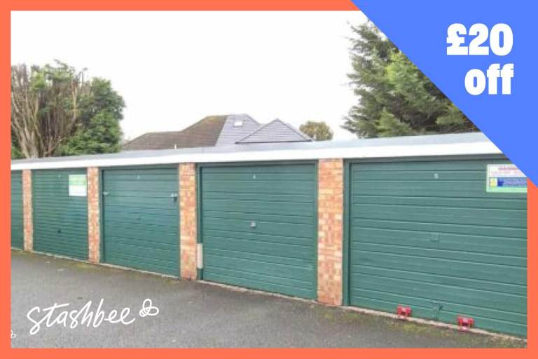 Garage to rent in Solihull (B90) | Stashbee