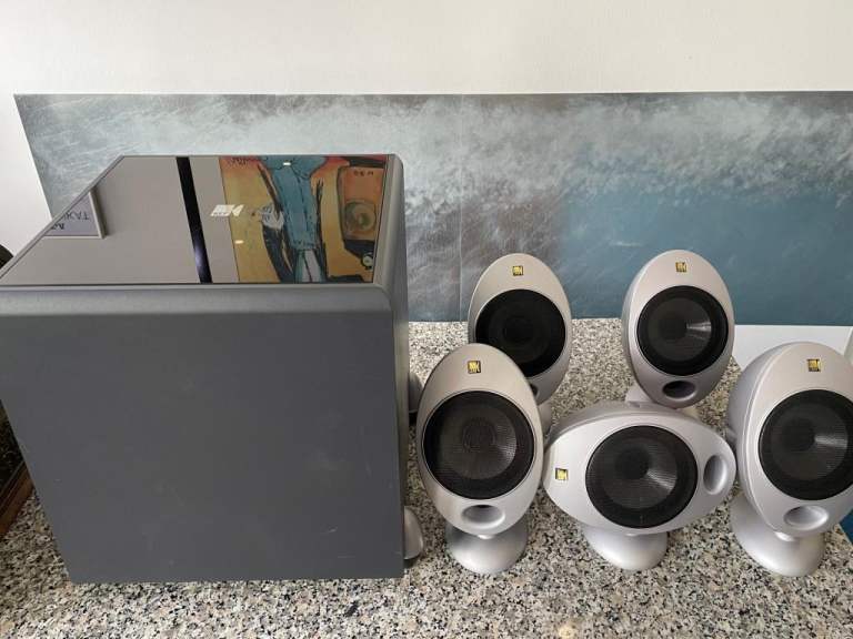 KEF KHT 2005.2 Home Cinema Speaker System with Subwoofer – Good Condition
