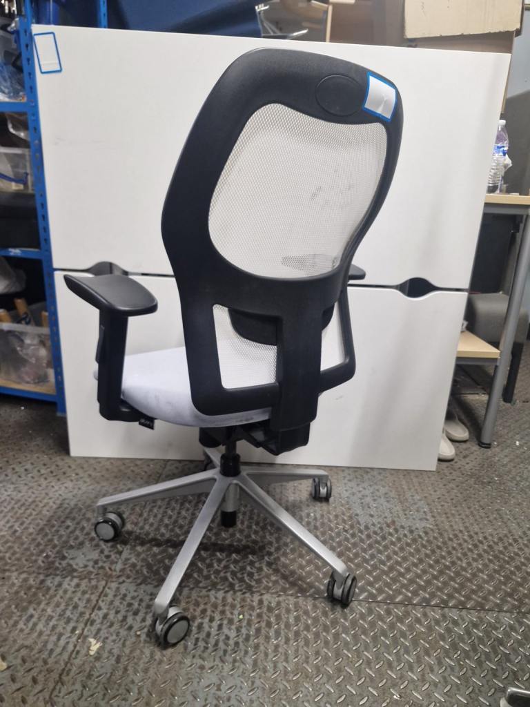 Ergonomic mesh office chair with small hole in back