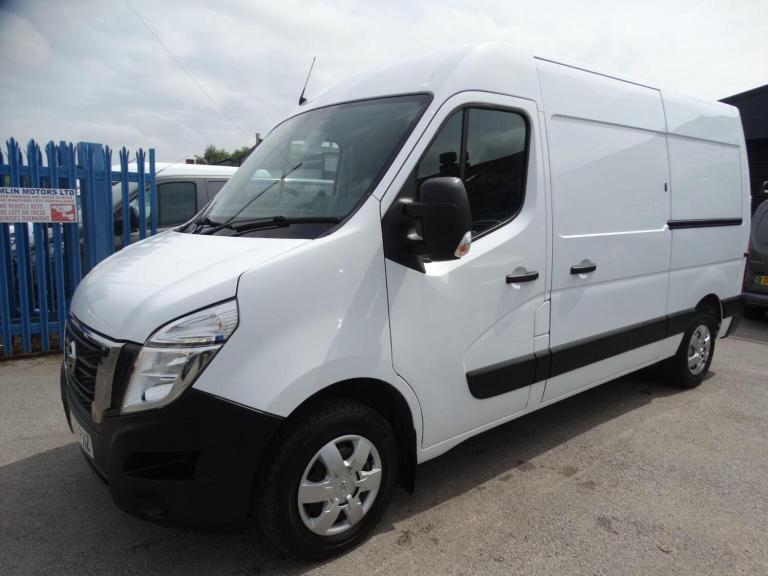 NISSAN INTERSTAR 2.3 dCi 35 Acenta FWD L2 H2 Euro 6 4dr 2022