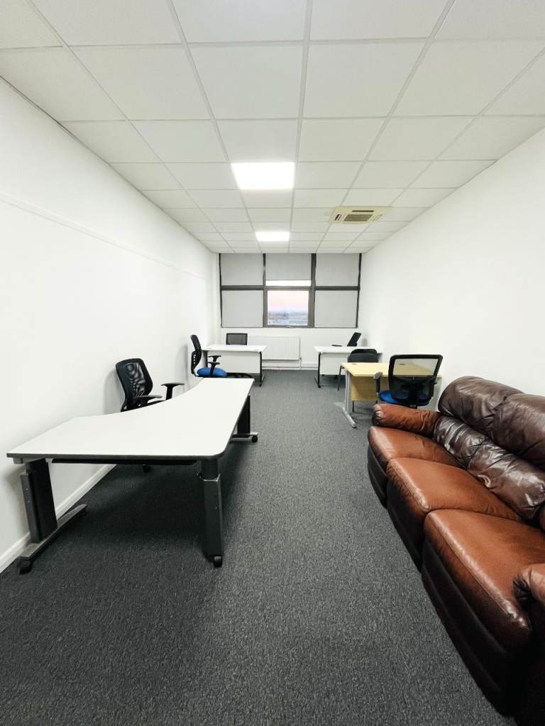 Medium Office To Rent in Park Royal NW10 