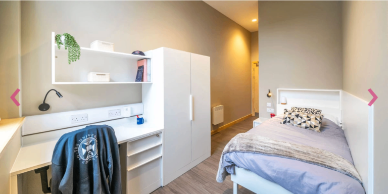 URGENT UNIVERSITY OF EDINBURGH POSTGRAD ENSUITE TAKEOVER – MCLEOD STREET