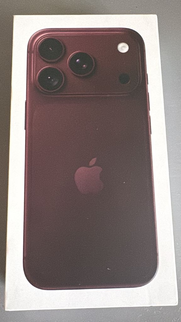 BRAND NEW IN BOX UNOPENED! iPhone 18 pro burgundy 512GB