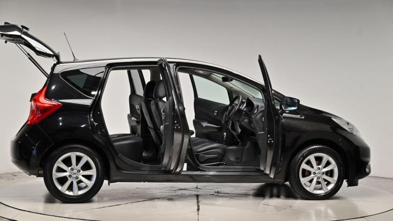 2015 Nissan Note 1.2 DiG-S Tekna 5dr Auto MPV PETROL Automatic