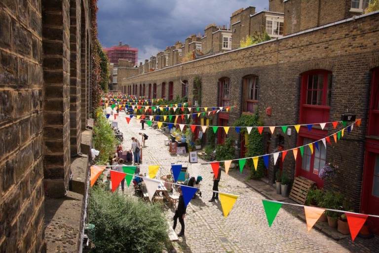 Creative Maker's Studio / Workshop  / Office in Victorian mews - Kennington / Elephant & Castle