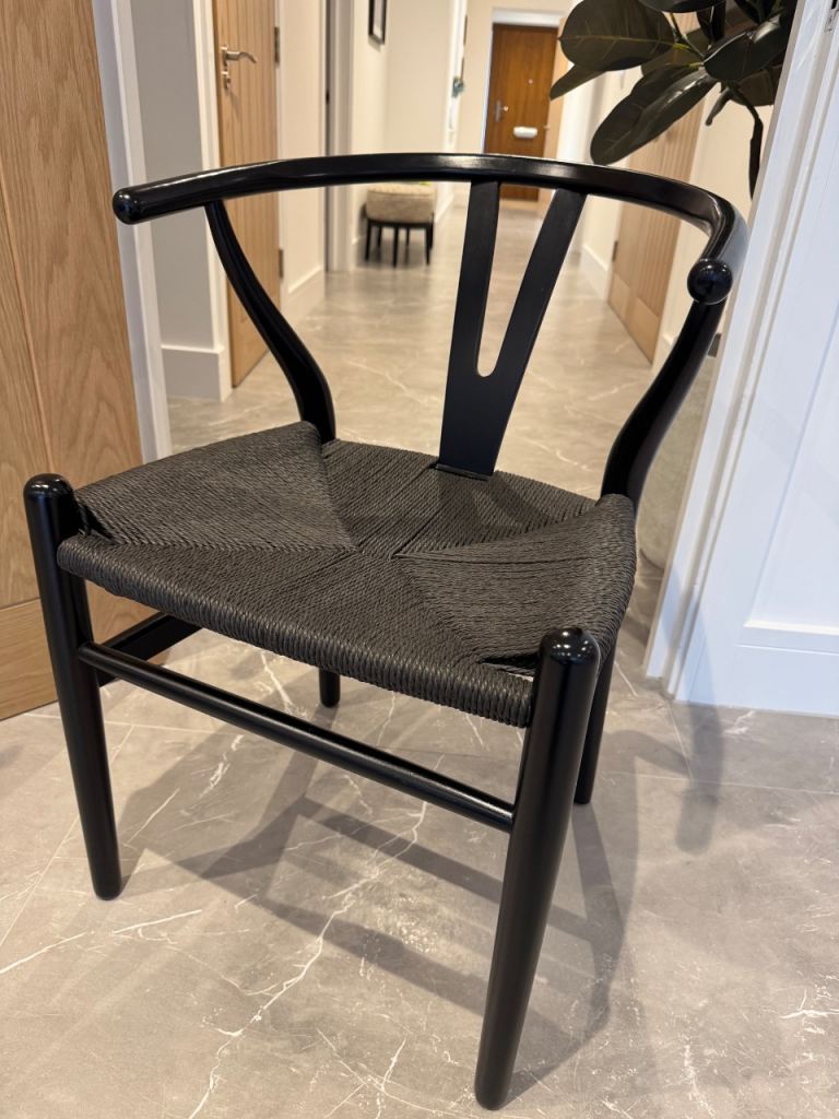 Dining chairs 