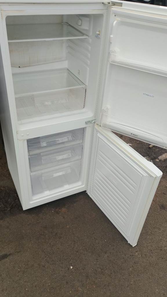 Fridge freezer 