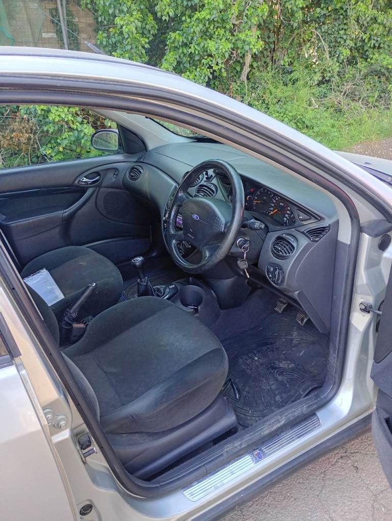 Ford, FOCUS, Hatchback, 2001, Manual, 1596 (cc), 5 doors