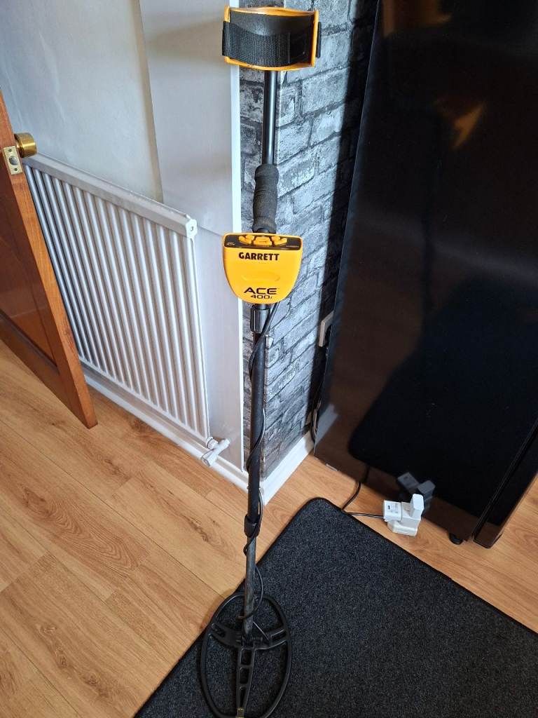 Metal detector garrett ace 400i 