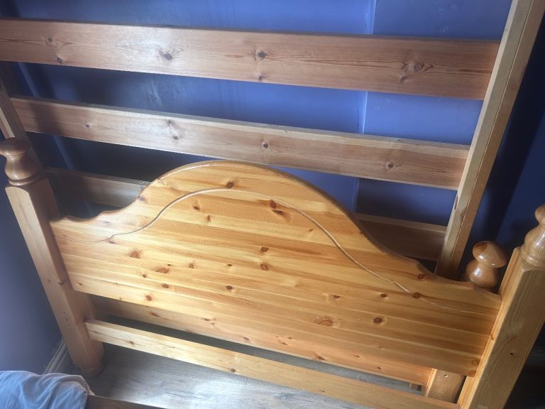 Double bed frame