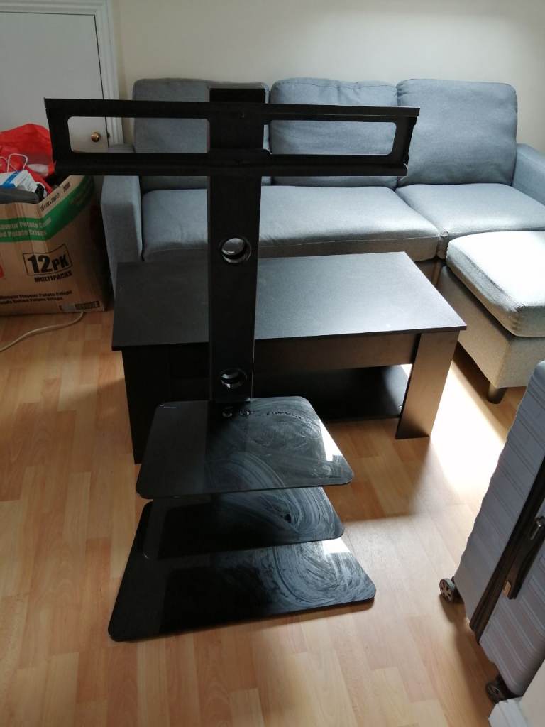 Black Glass TV Stand with Shelves – Good Condition