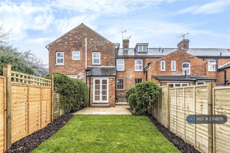4 bedroom house in Bar End Road, Winchester, SO23 (4 bed) (#2714876)