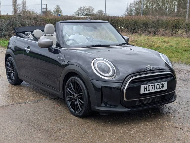 2021 MINI Convertible 1.5 Cooper Exclusive Convertible 2dr Petrol Steptronic Euro 6 (s/s) (136 ps...