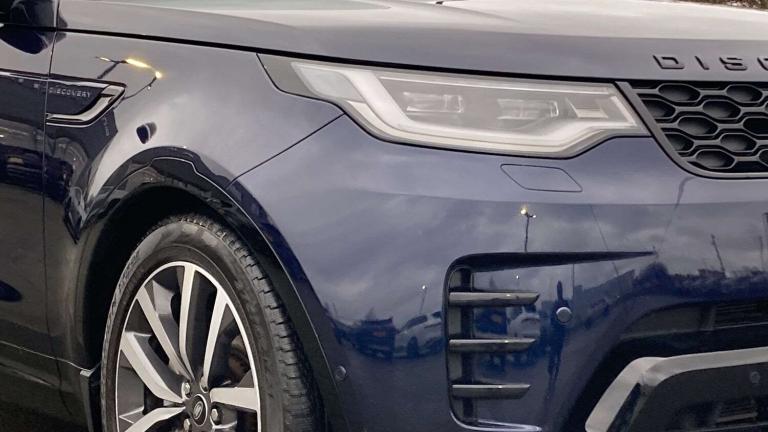 2022 Land Rover Discovery 3.0 D300 R-Dynamic HSE 5dr Auto SUV Diesel Automatic