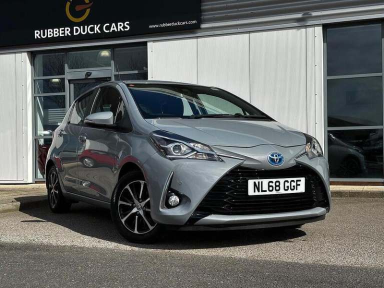  Toyota Yaris 1.5 VVT-h Icon Tech E-CVT Euro 6 (s/s) 5dr Hatchback HYBRID Automatic