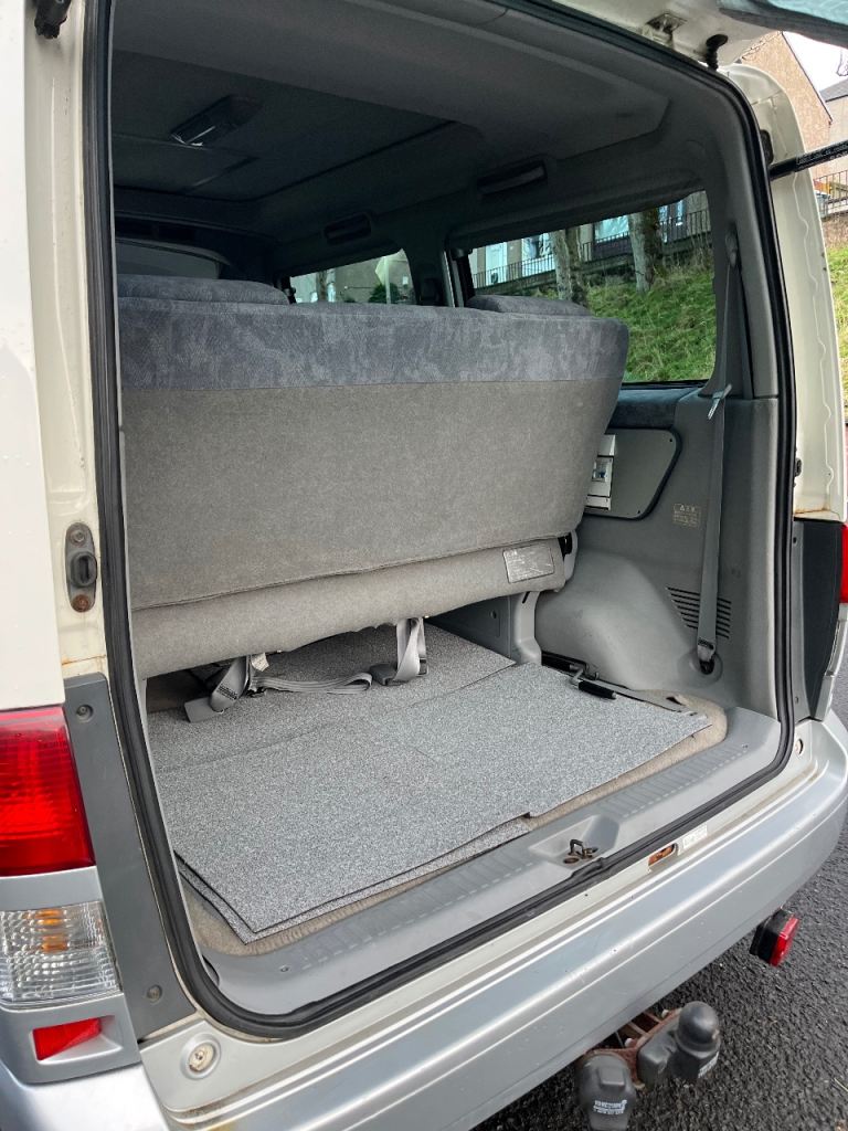 Mazda, 2000, 2490 (cc)